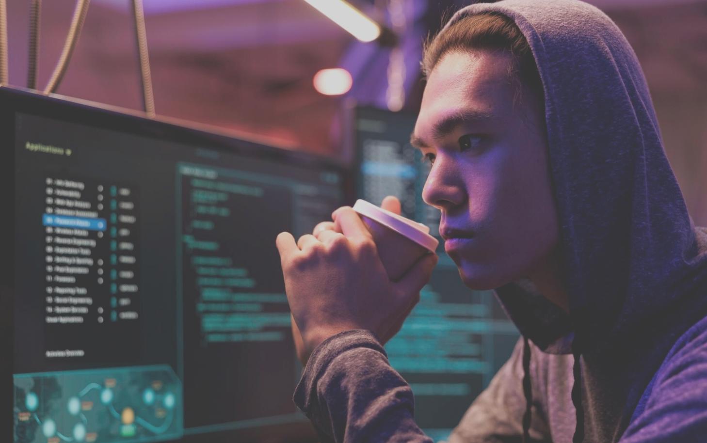 Interface de formation PostgreSQL avec exemples de code